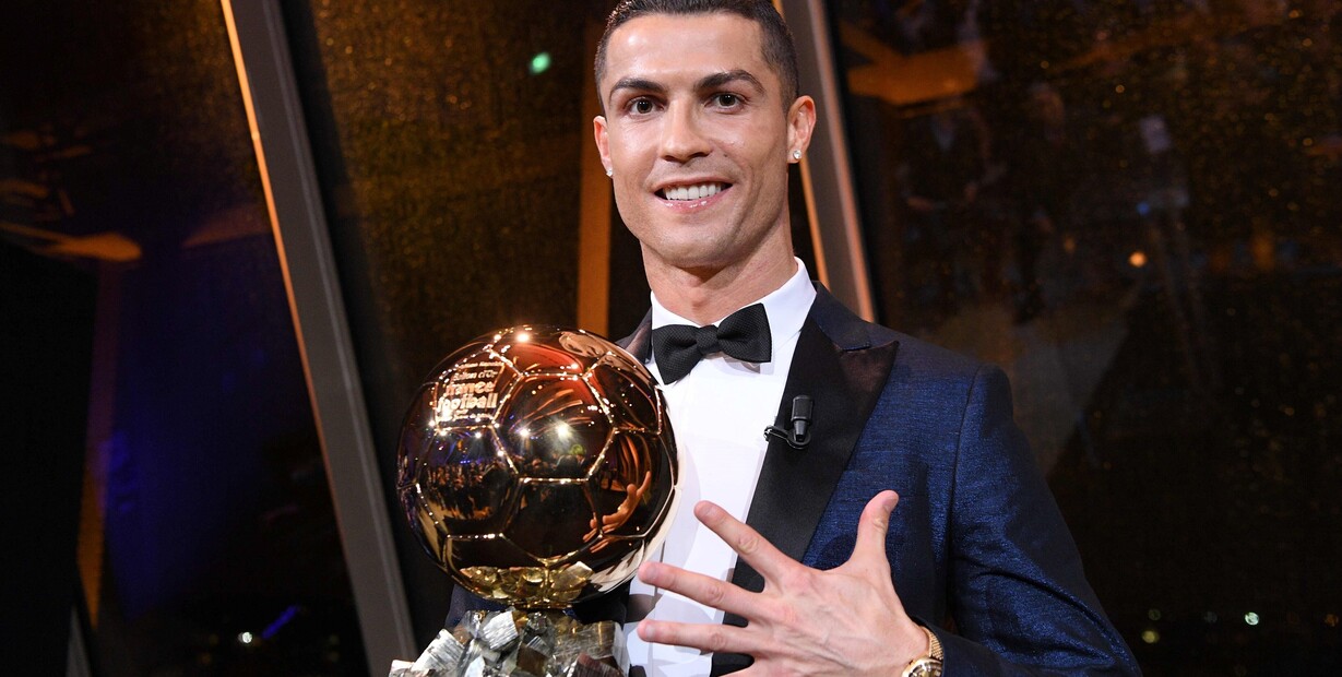Cristiano Ronaldo ganó el Balón de Oro de Todos los Tiempos (BOAT) en una votación de fans impulsada por France Football