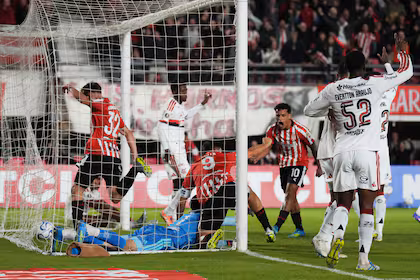 Guido Carrillo, emblema de Estudiantes, regresa a un Maracaná decisivo para buscar la final de la Libertadores