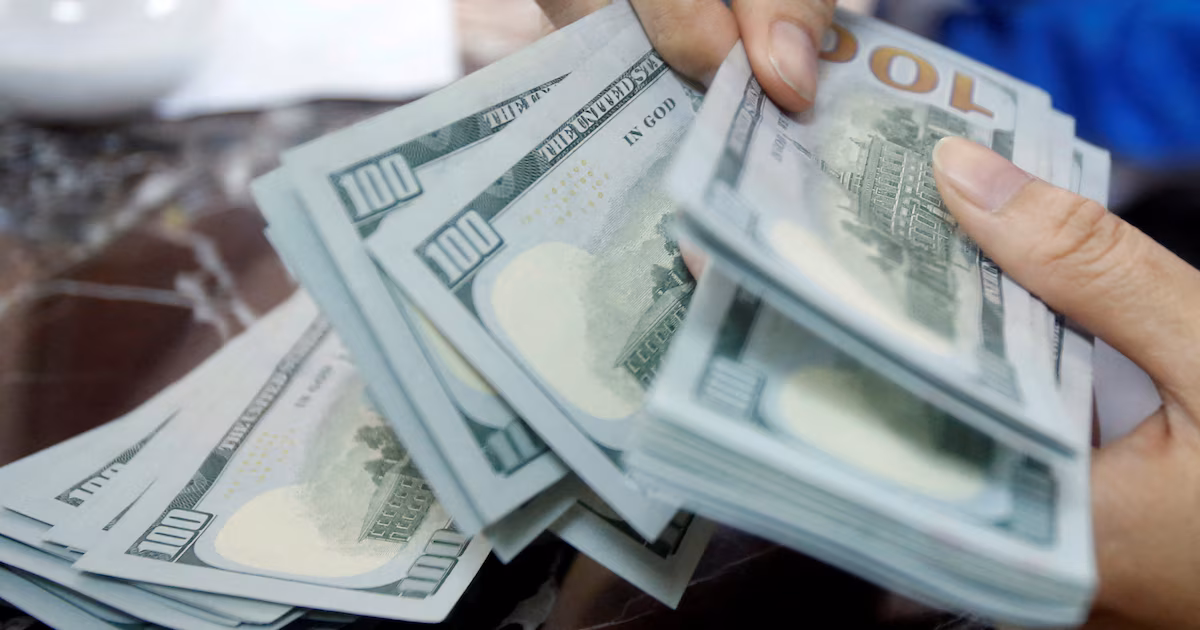 Las compras de dólar cash en septiembre alcanzaron 2.896 millones, con acumulado desde abril en 50.186 millones