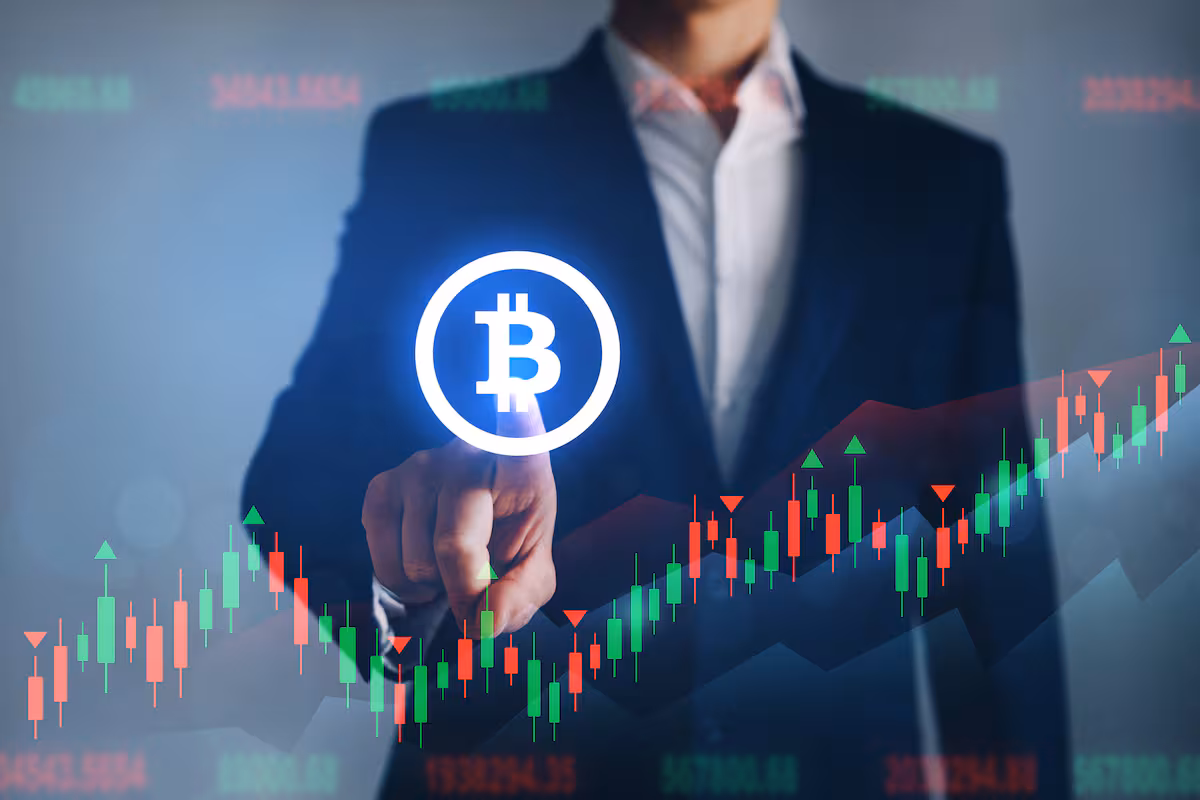 Bitcoin cierra octubre cerca de US$77.4 mil y mantiene una capitalización por encima de US$1,55 billones
