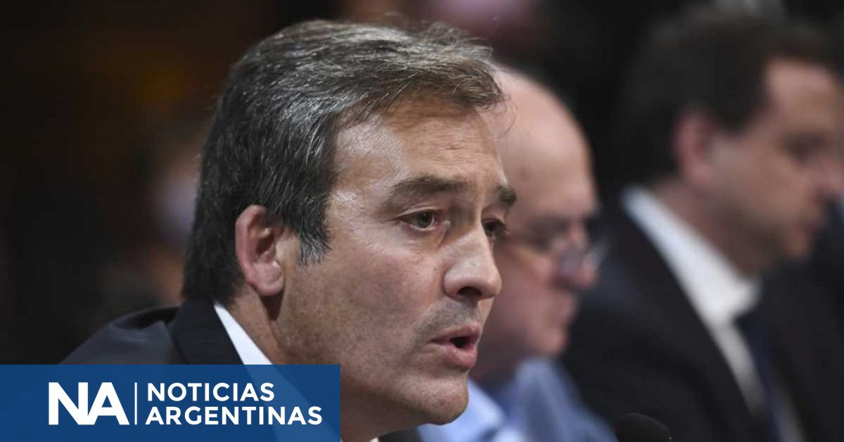 Soria acusa a Milei de abrir la puerta a la narcopolítica y lo compara con Bolsonaro