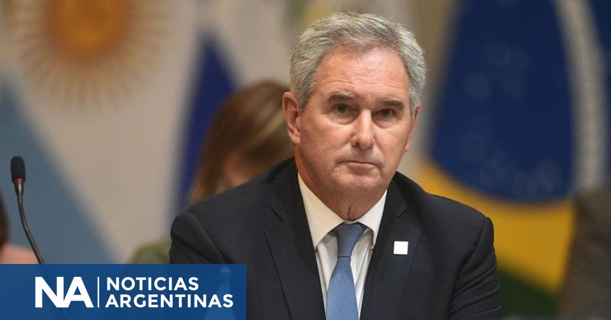 Diputados solicitan interpelar al canciller Quirno por el paso de Flávio Bolsonaro en Argentina