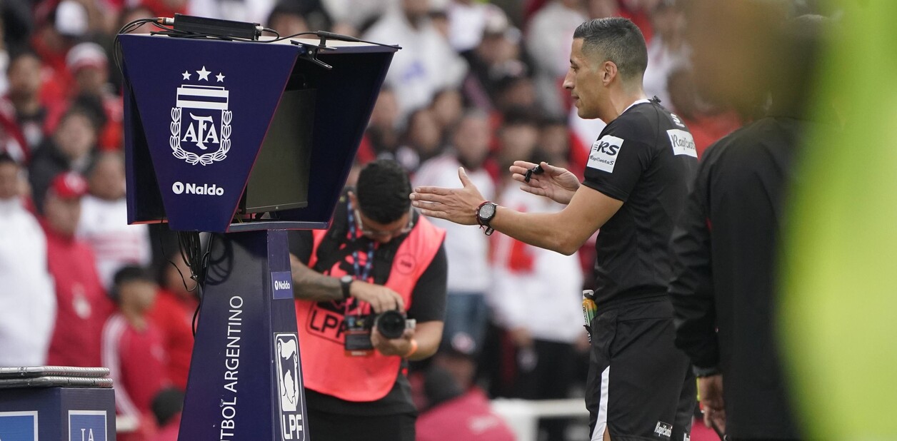 La lupa del VAR en River: diez goles anulados entre 2025-2026, a pocos días del Superclásico